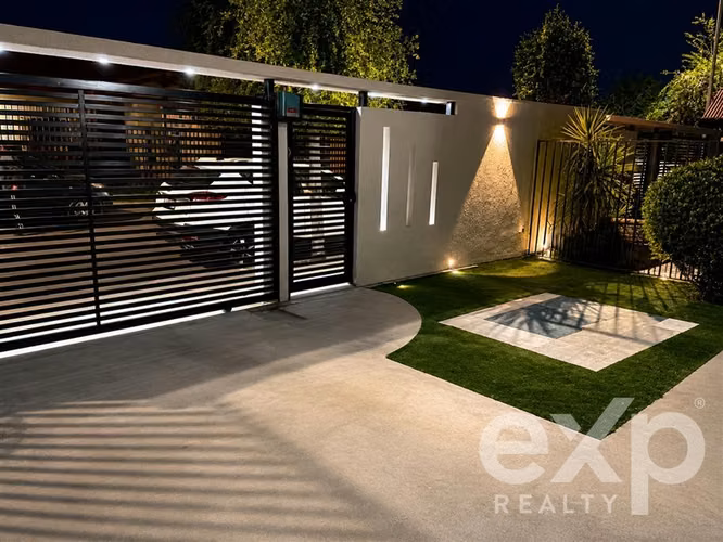 Casa Moderna 3D+3B Amplia sala de estar 2 Estac.