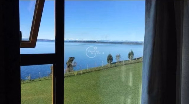 Parcela con casas Quinchao