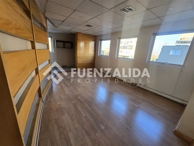 Oficina en venta a pasos Metro Escuela Militar