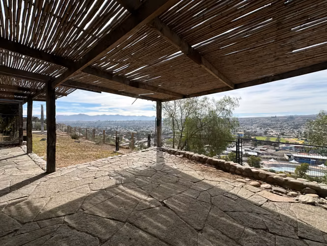 SE ARRIENDA HERMOSO LOCAL COMERCIAL (167953)