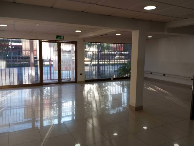 Excelente Local en Zona de Alto Tráfico (167981)