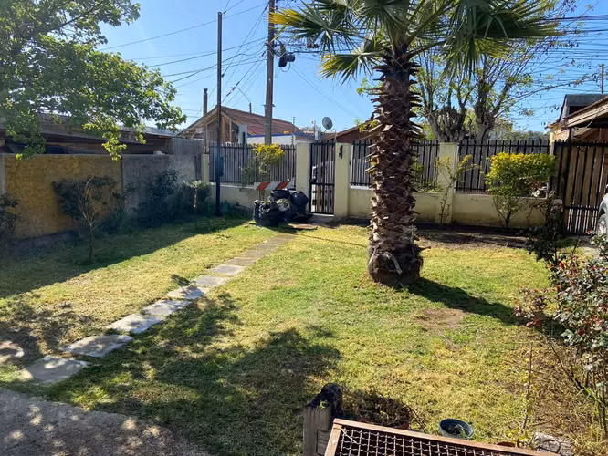 Linda y amplia casa con patio  (167982)