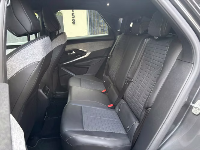 2025 Peugeot 3008 1.2 MHEV 136 Allure eDCT6