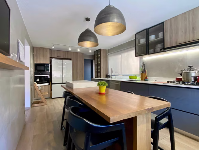 Condominio - Remodelada - 6D + 5B (167992) - Imagen 9