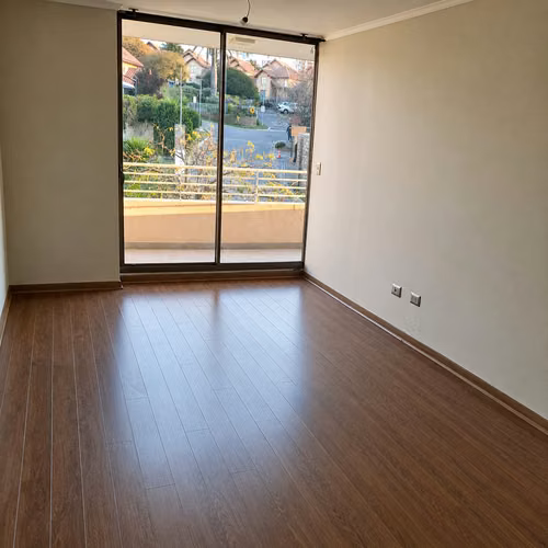 Arriendo depto, con estacionamiento, Edificio Alto Marañon