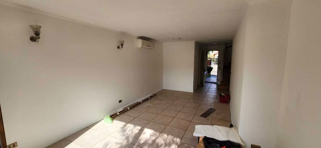 Casa Familiar con terraza y Jardín (168000)