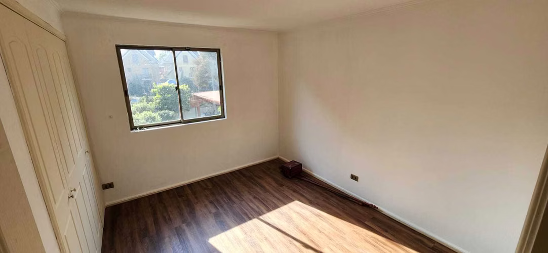 Casa Familiar con terraza y Jardín (168000)