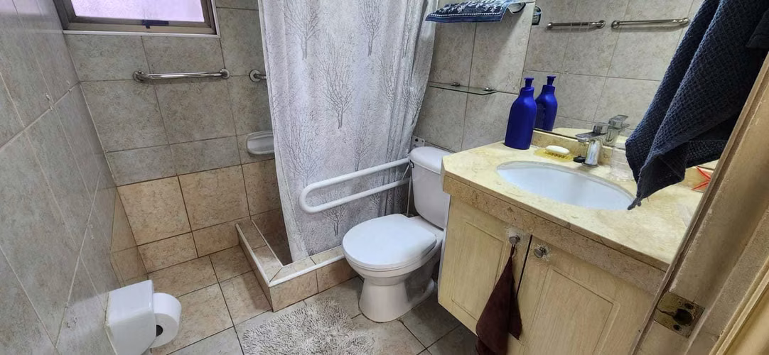 Casa Familiar con terraza y Jardín (168000)