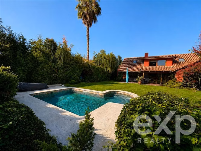 Casa con Gran Terreno y Piscina El Huinganal - Imagen 6