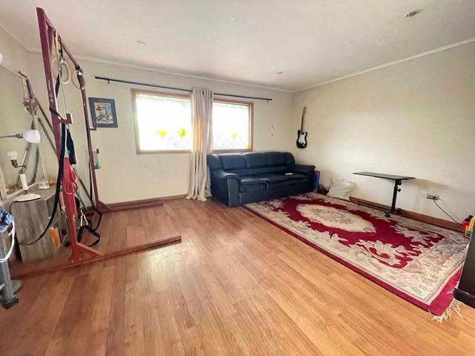 Casa Amplia con Patio Soleado (168024)