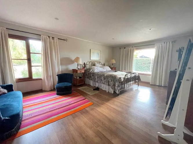 Casa Amplia con Patio Soleado (168024)