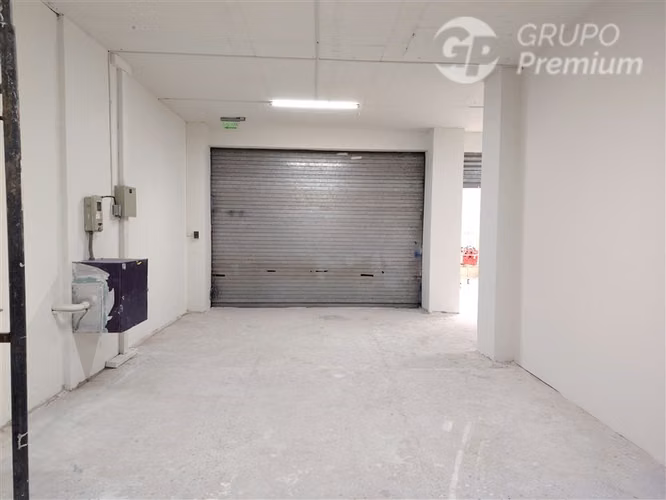 VENTA DE LOCAL COMERCIAL METRO BARRANCAS PUDAHUEL - Imagen 6