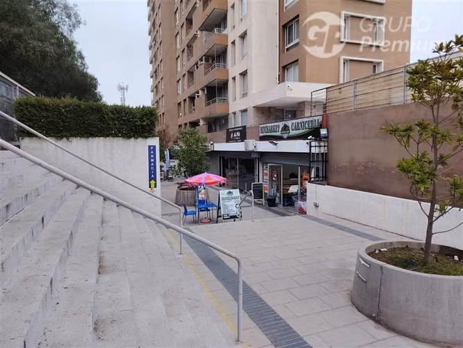 VENTA DE LOCAL COMERCIAL METRO BARRANCAS PUDAHUEL - Imagen 3