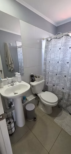 EXCELENTE CASA EN CONDOMINIO 3D/3B