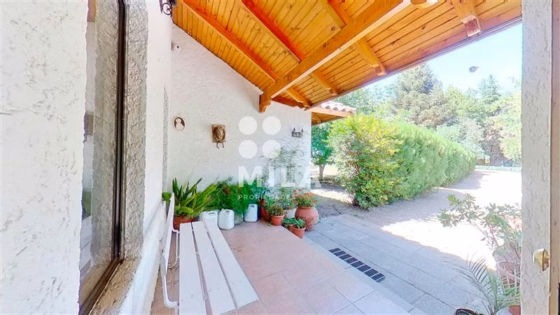Parcela de 3.7ha, agroresidencial, casa patronal
