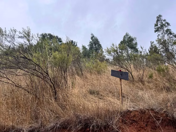 Parcelas en condominio, terreno irregular. (168031)