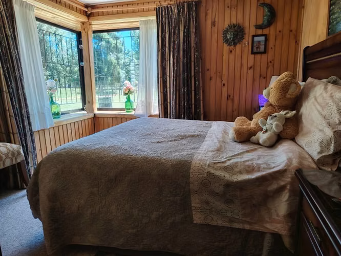 Casa en parcela en venta de 4 dorm. en Valdivia