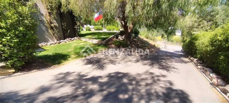 Espectacular casa 5d 5b - 240m2 Chicureo, Cerro La Pava