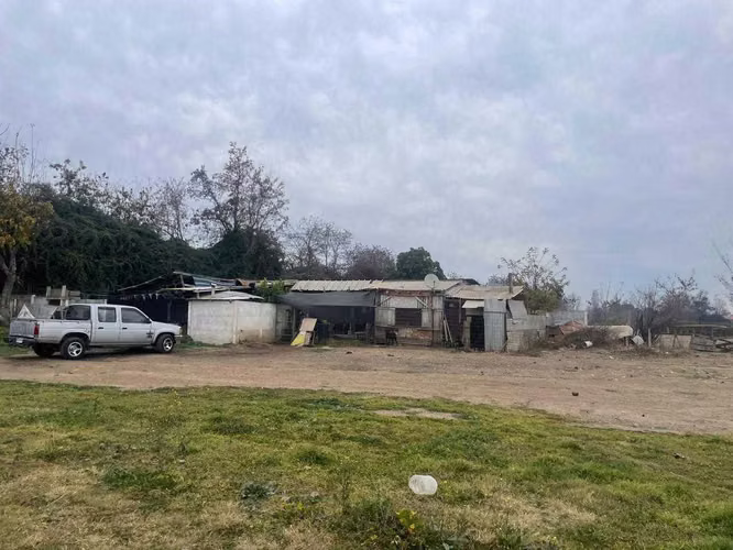 Terreno Amplio con Excelente Conectividad (168098)