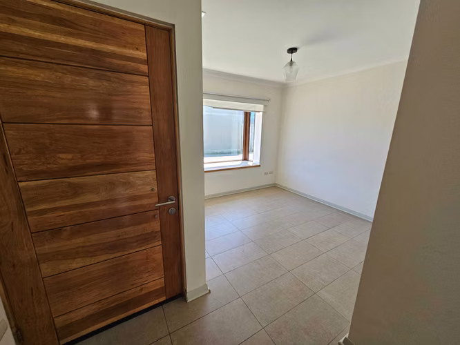 Casa en Arriendo en Condominio Valle de Lluta (167378)