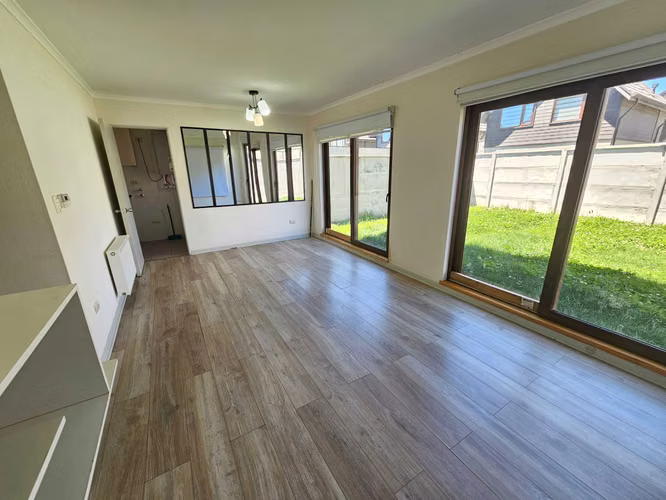 Casa en Arriendo en Condominio Valle de Lluta (167378)