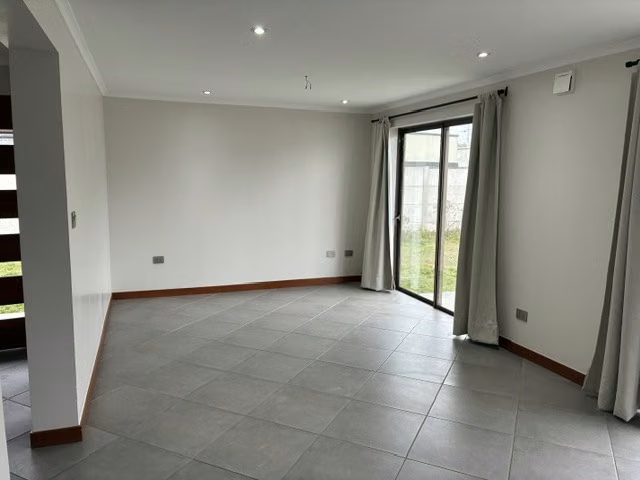 Casa en arriendo de 3 dorm. en Talca