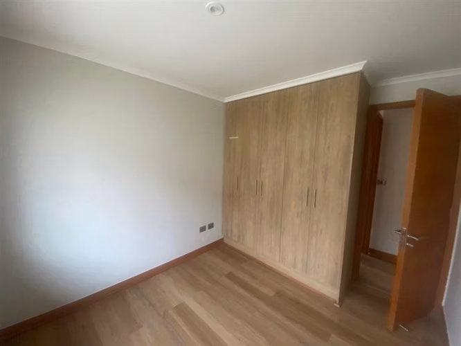 Casa en arriendo de 3 dorm. 2 Baños en Talca