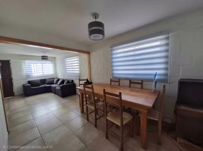 Casa Amplia con Excelente Conectividad (168151)