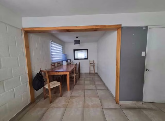 Casa Amplia con Excelente Conectividad (168151)