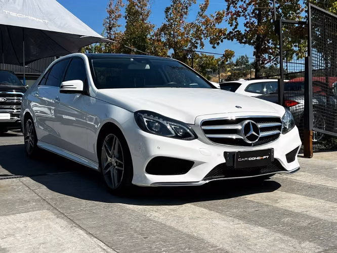 MERCEDES-BENZ E400 AVANTGARDE 3.0 2014