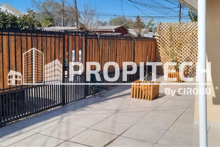 Venta Hermosa cas 3D 2B 4 EST, AV SUR, MAIPU - Imagen 3