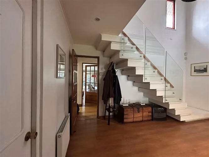 CASA Joaquín Cerda/ Manquehue Norte