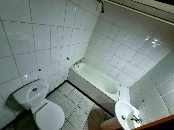 Arriendo amplia casa en Avda. Gabriela Mistral