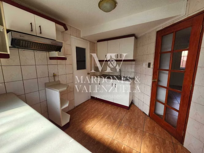 Se vende hermosa casa de 4D3B,Pudahuel (168159)