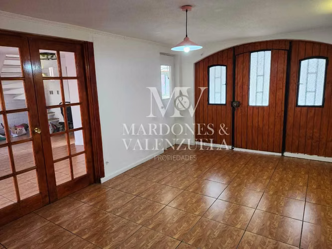 Se vende hermosa casa de 4D3B,Pudahuel (168159)