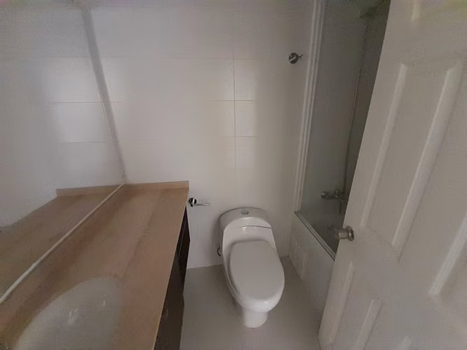 Nueva gran Terreno, 4 Dormitorios, Piscina (168153)