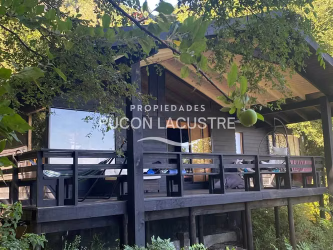 SE VENDEN 2 CASAS CONDOMINIO RIO PLATA PUCON (168145)