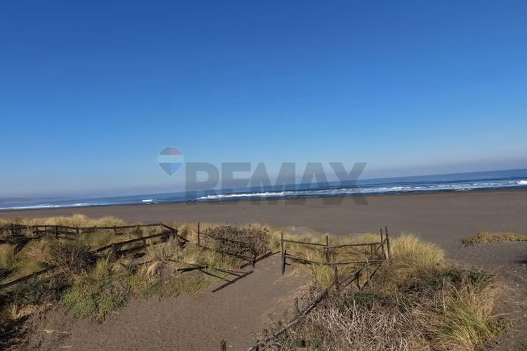 Exclusivo terreno costero entre lobos y cáhuil.