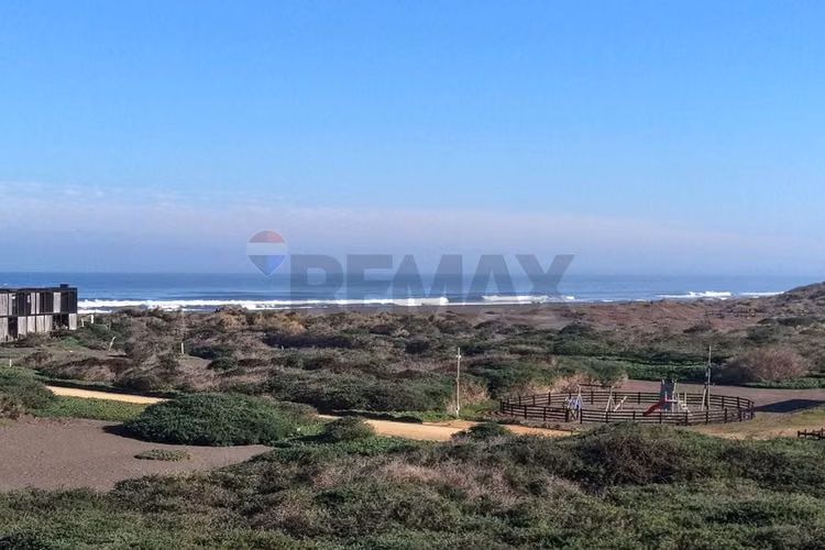Exclusivo terreno costero entre lobos y cáhuil.
