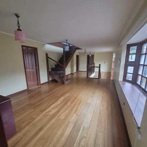 AMPLIA CASA EN TERRENO DE 2500 M2 - Imagen 15
