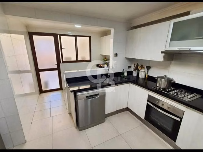 Casa 5D + 3B Mediterránea Metro Los Dominicos - Las Condes
