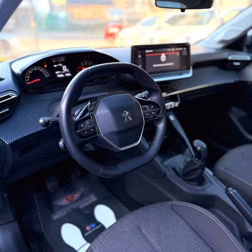 Peugeot 208 2024