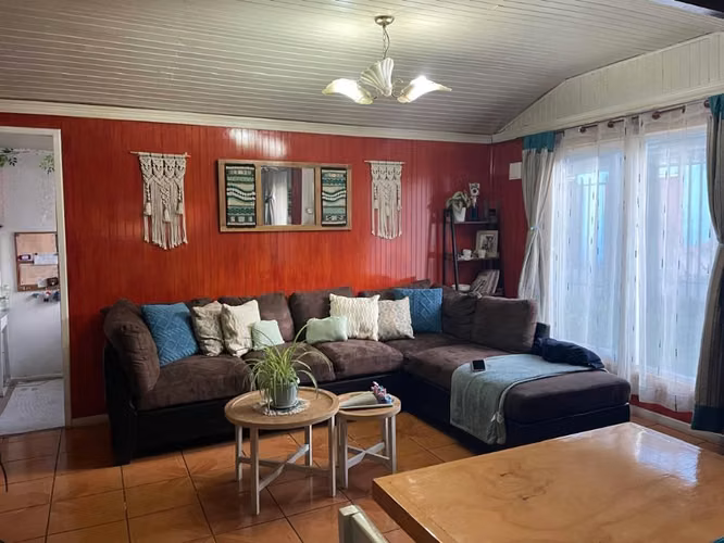 ¡SE VENDE CASA EN POBLACIÓN LOS CACIQUES, PADRE LAS CASAS!