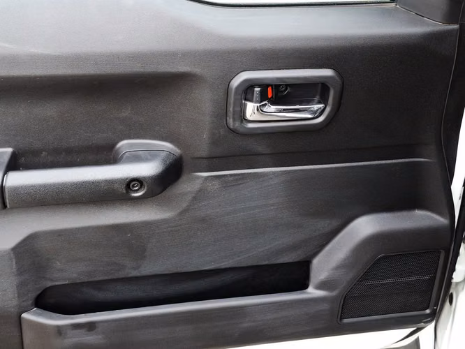 SUZUKI JIMNY 2025