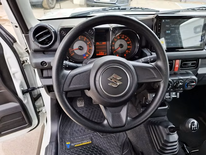 SUZUKI JIMNY 2025