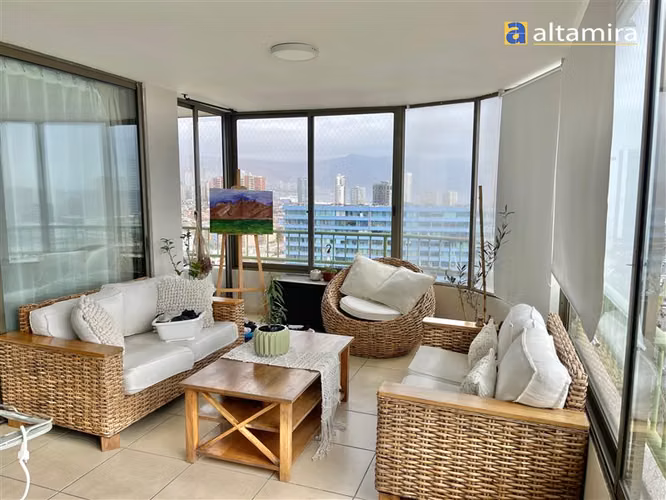Departamento en venta de 4 dorm. en Iquique