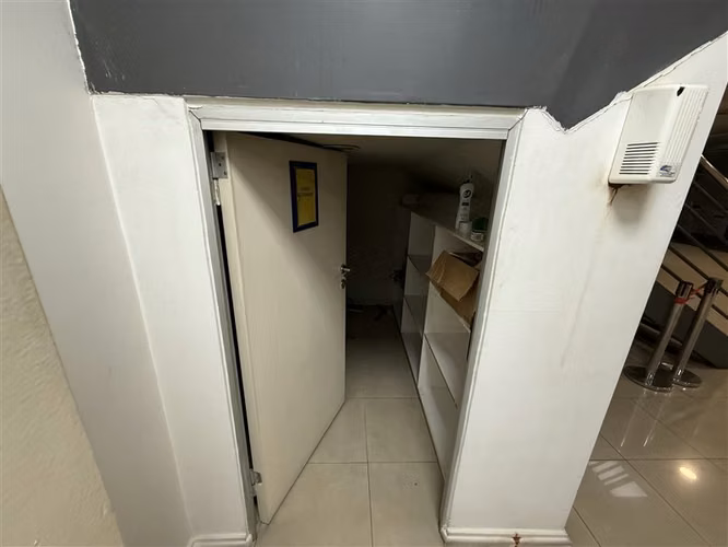 Local Comercial Edificio Cozut en arriendo en Puerto Montt