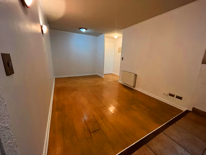 Cómodo departamento con excelente ubicación en Santiago.