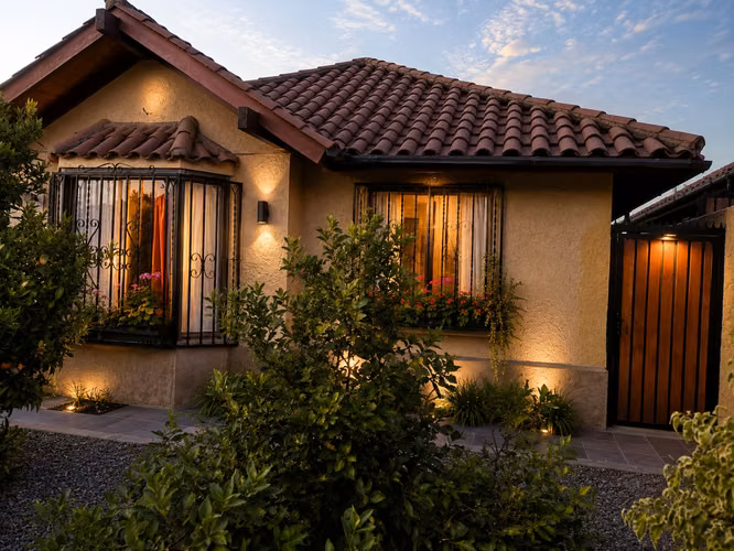 CASA VENTA AYRES DE CHICUREO EXCELENTE UBICACIÓN Y SEGURIDAD