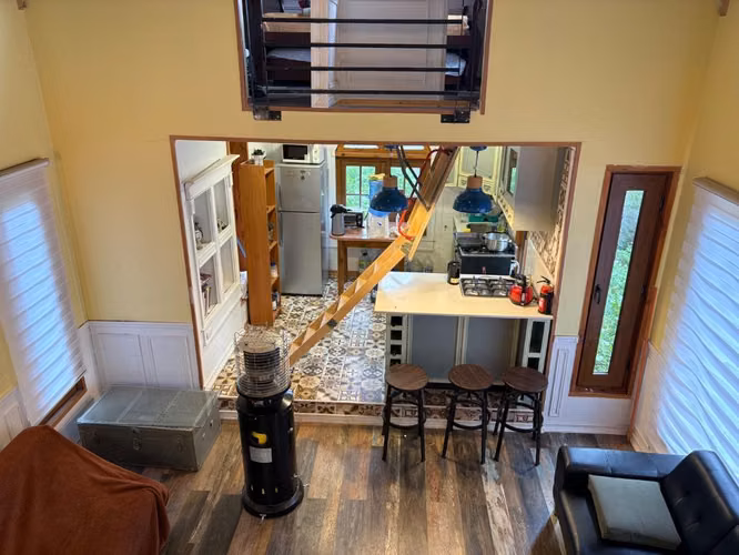 Se vende Terreno con hermosa cabaña en Maule.